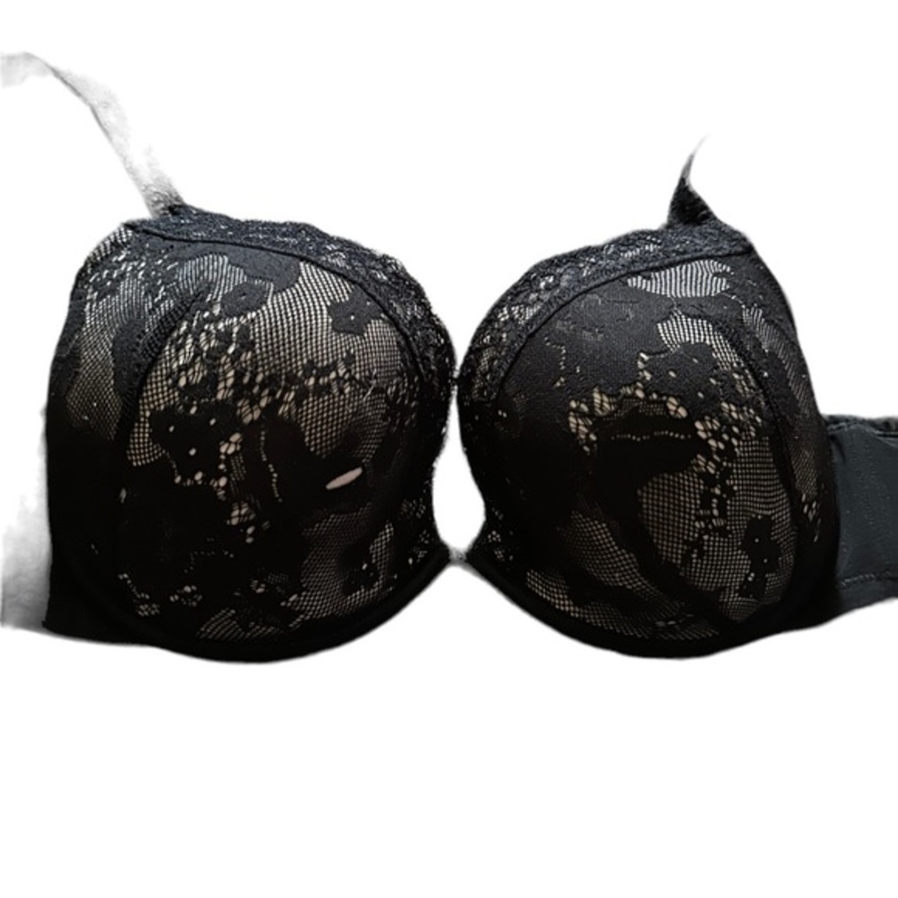 Cacique lace bra size 42C